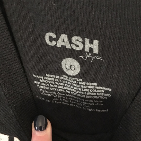 Johnny Cash Large 100% Cotton Graphic Tee - Picture 3 of 4